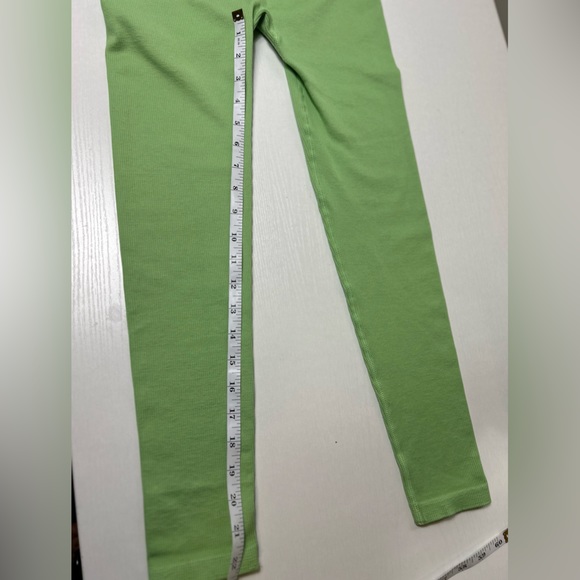Spiritual Gangster
Love Sculpt Leggings- Mojito NWT - Picture 7 of 8